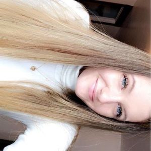 Meet your Posher, Pénélope